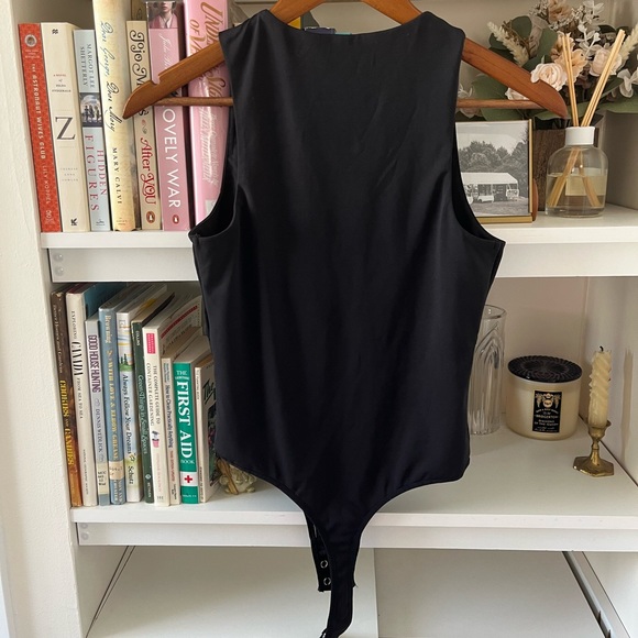 Dynamite Mesh Bodysuit - Picture 4 of 5